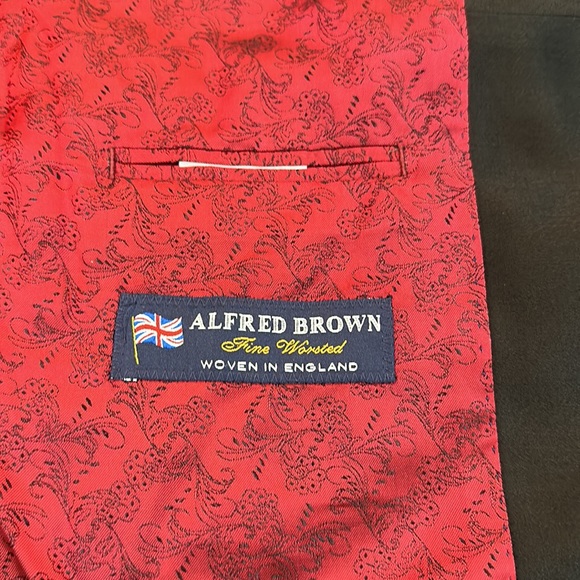 Designer Custom Suit Navy/Black with Red Lining - Picture 6 of 7